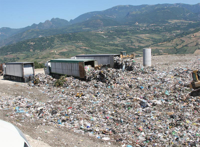 Cimitero Rifiuti